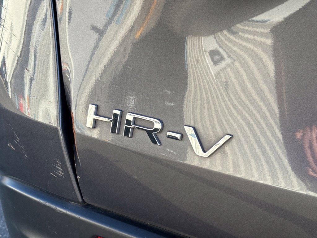 Used 2024 Honda HR-V LX image 9