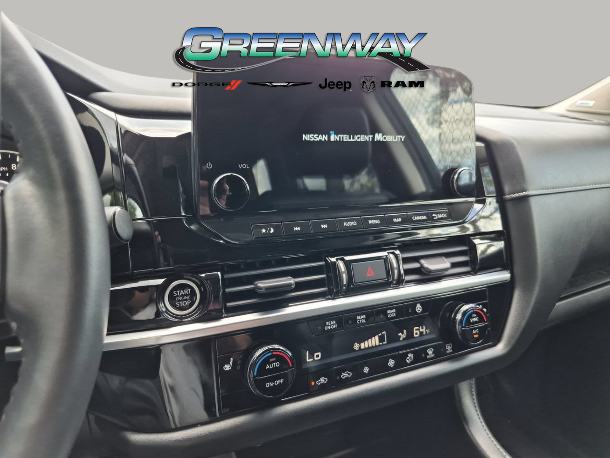 Used 2022 Nissan Pathfinder SL w/ SL Premium Package FWD image 18