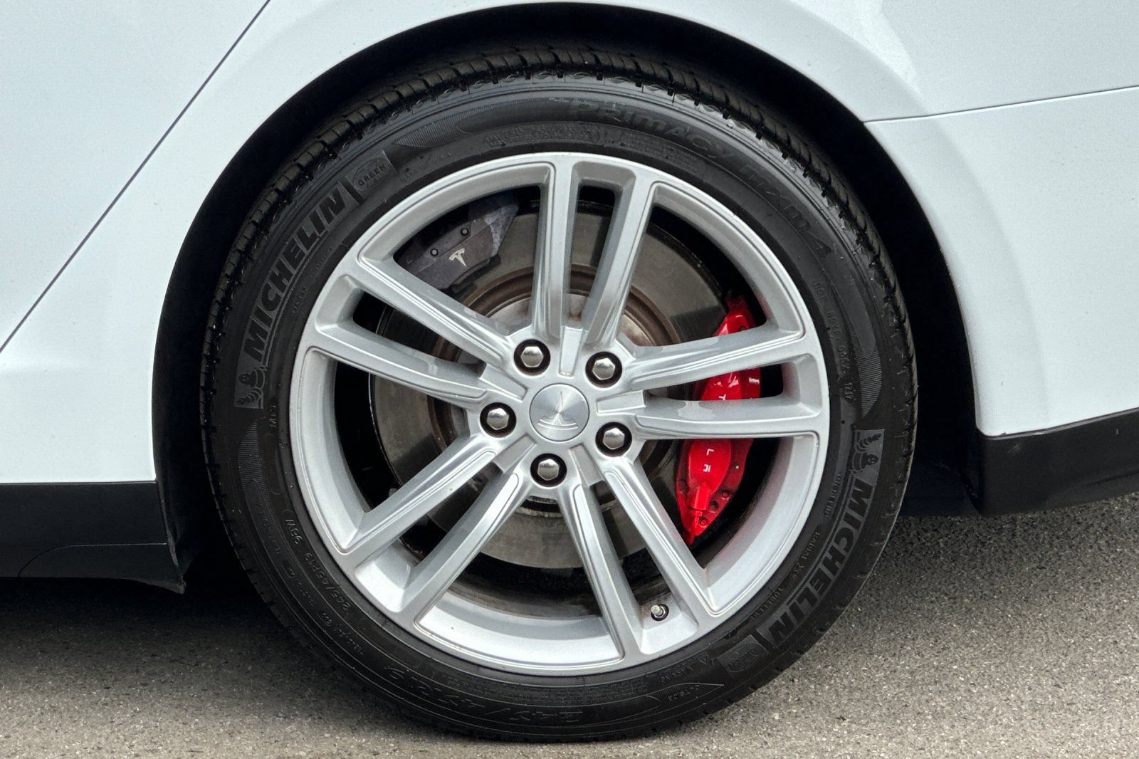 Used 2014 Tesla Model S P85 RWD image 25