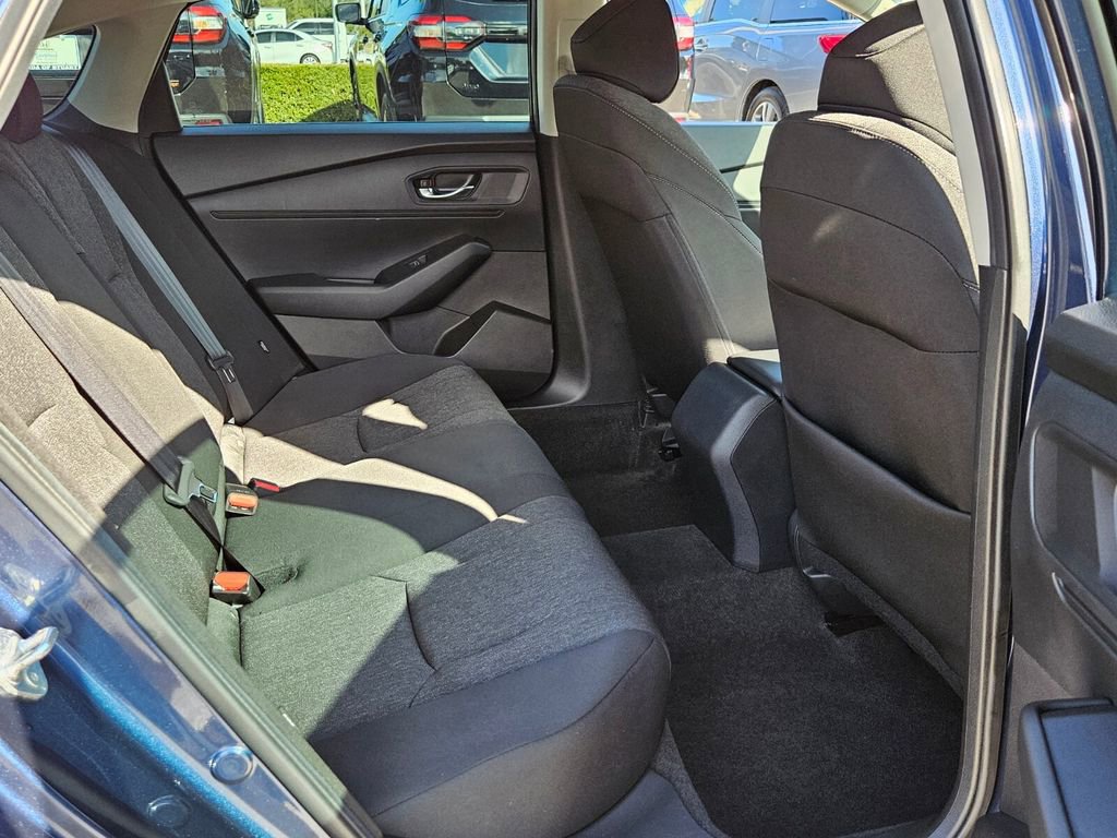 Certified 2023 Honda Accord EX image 14