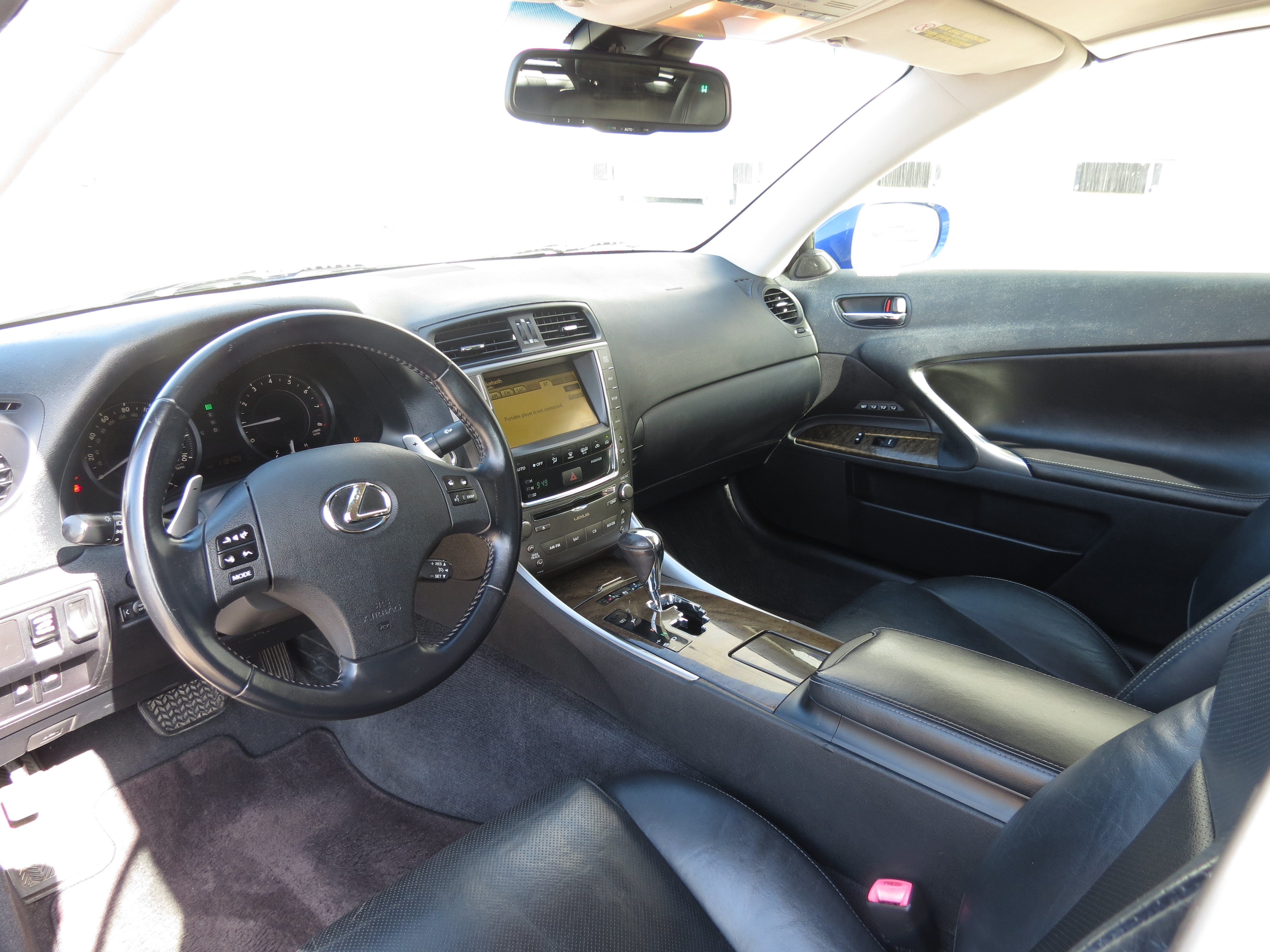 Used 2010 Lexus IS 250C RWD image 20