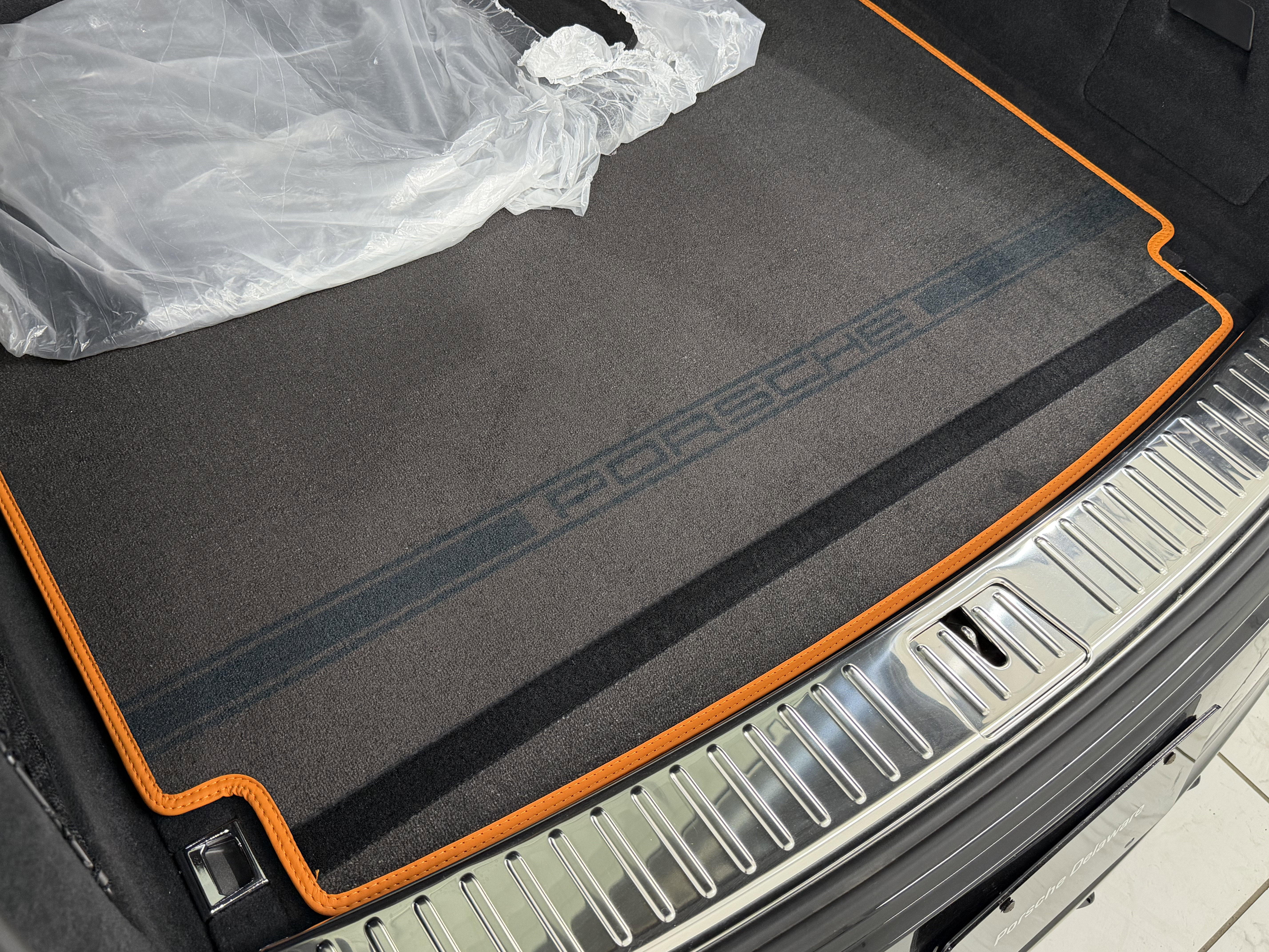 Certified 2025 Porsche Cayenne GTS image 68