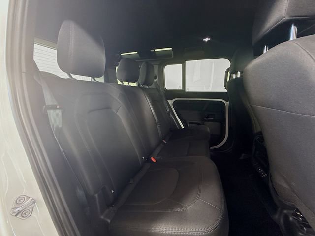 Certified 2023 Land Rover Defender 110 image 28