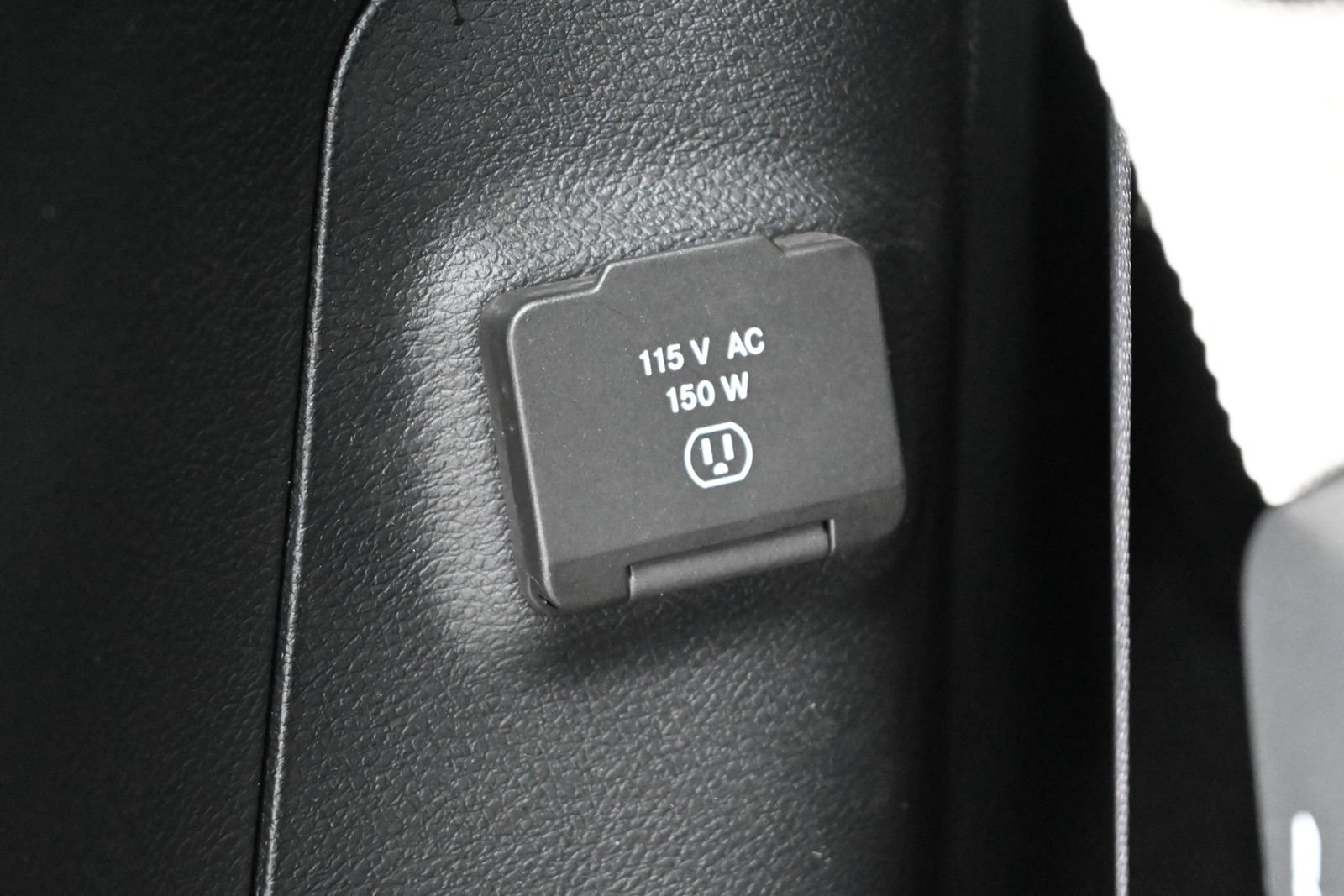 New 2027 Chrysler Pacifica Limited AWD/4WD image 39
