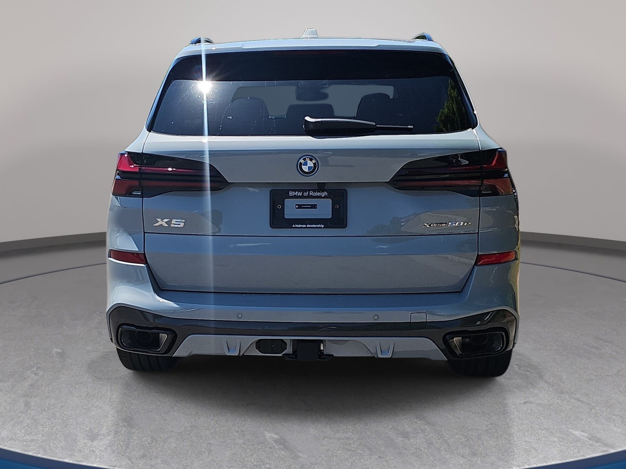 New 2026 BMW X5 xDrive50e w/ M Sport Package AWD/4WD image 6