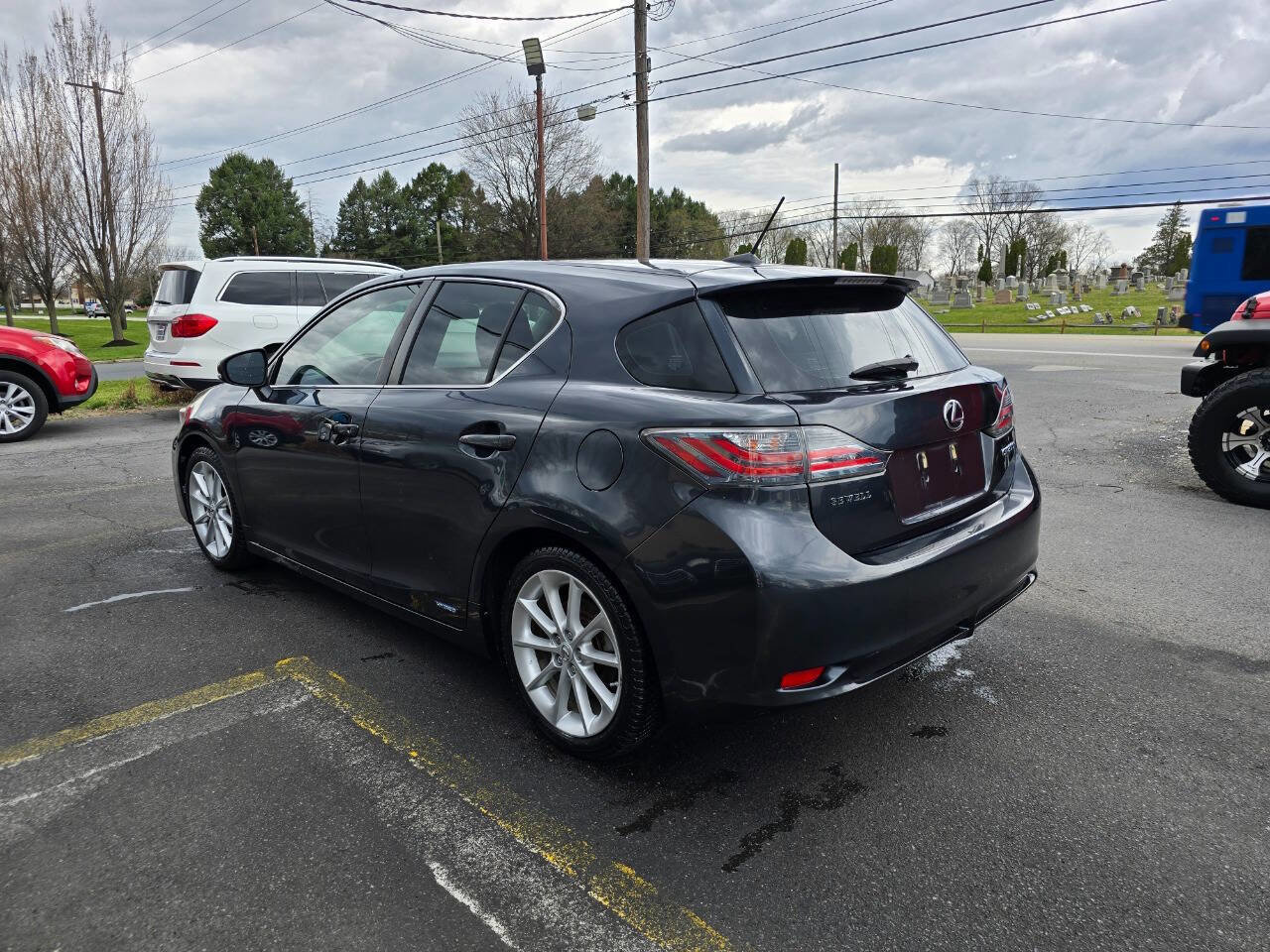 Used 2011 Lexus CT 200h Premium image 5