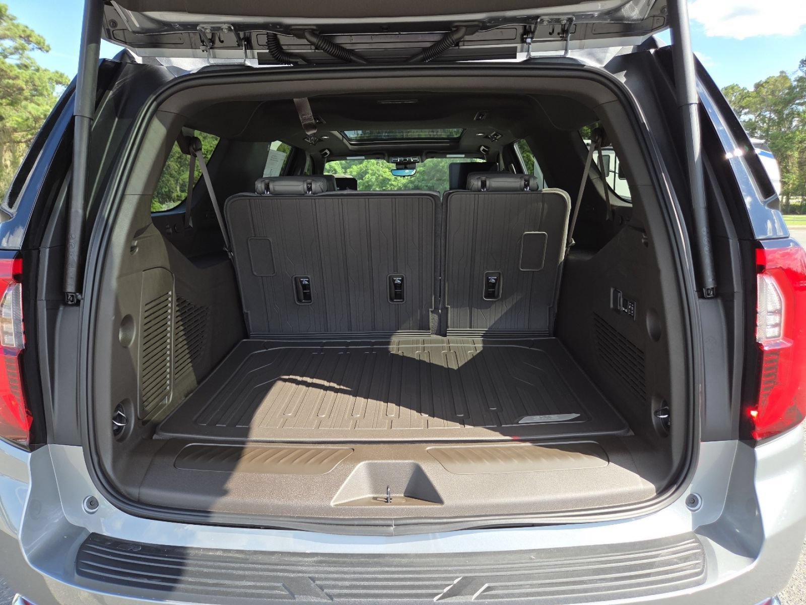 New 2026 GMC Yukon XL Elevation w/ Elevation Premium Package AWD/4WD image 26