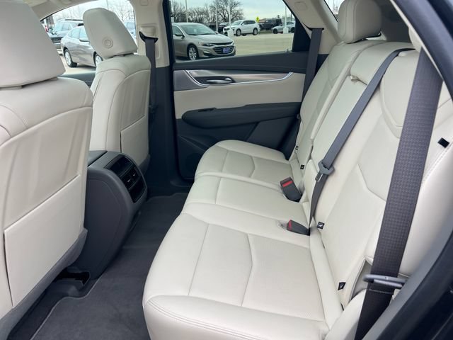 Certified 2023 Cadillac XT5 Premium Luxury AWD/4WD image 15