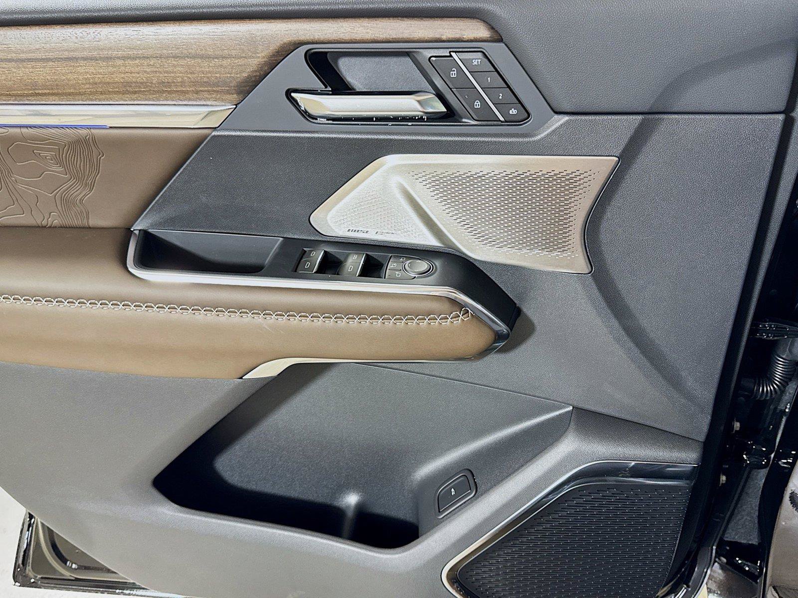 New 2026 GMC Acadia Denali Ultimate FWD image 16