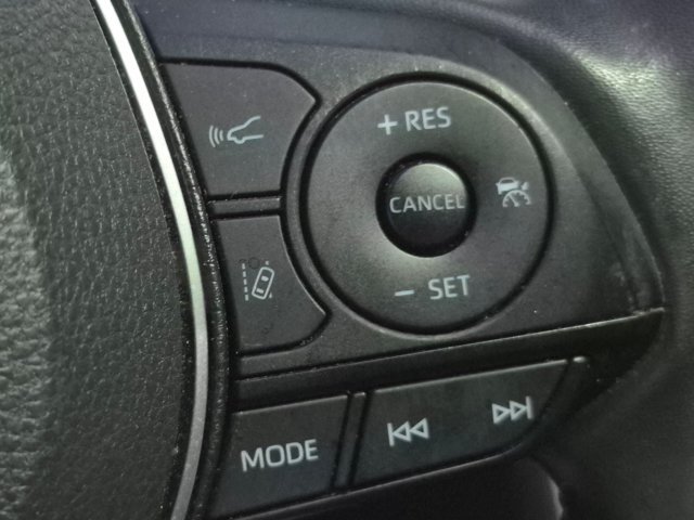 Used 2021 Toyota RAV4 XSE w/ XSE Grade Weather Package AWD/4WD image 13