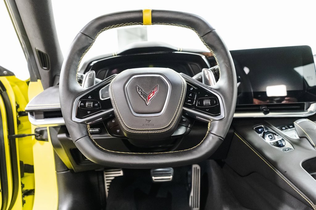 Used 2023 Chevrolet Corvette Stingray Premium Conv w/ 3LT image 10