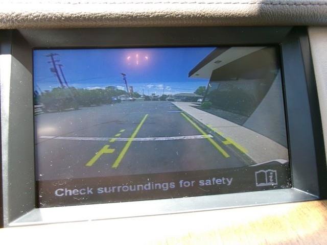 Used 2016 Land Rover LR4 HSE AWD/4WD image 8