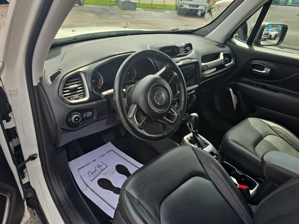 Used 2020 Jeep Renegade Limited w/ UConnect 8.4 Nav Group AWD/4WD image 25