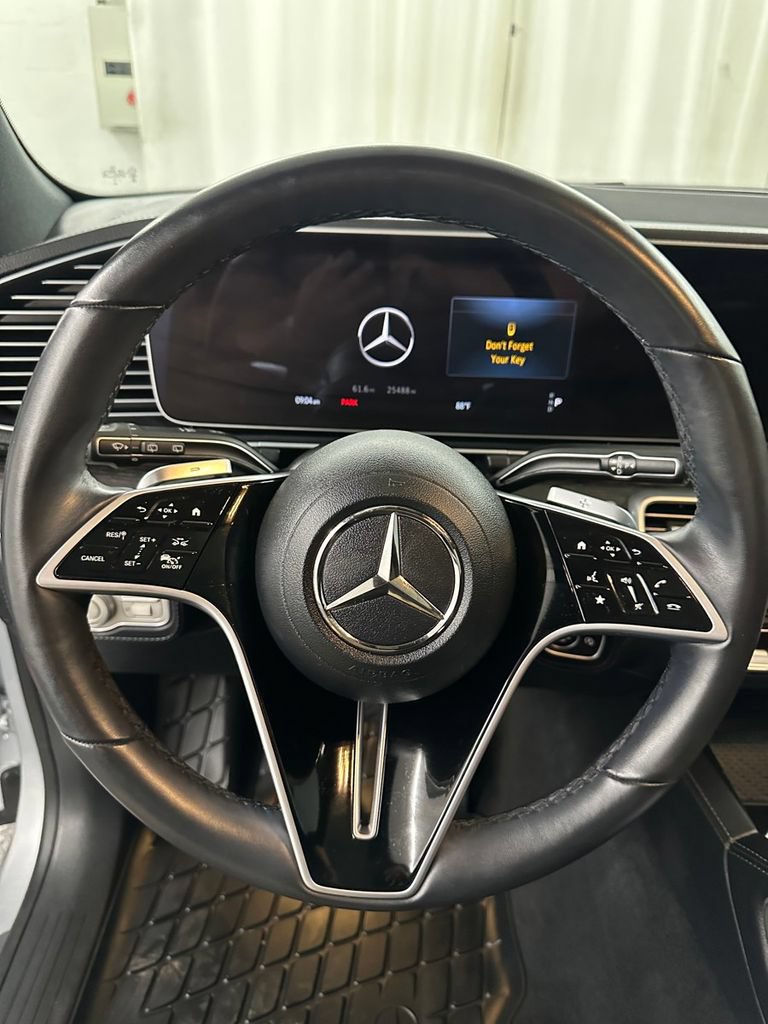 Used 2024 Mercedes-Benz GLE 450 4MATIC w/ AMG Line Exterior image 15