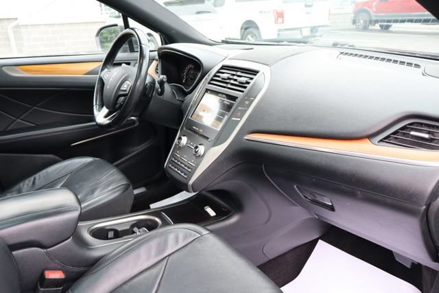 Used 2018 Lincoln MKC Reserve w/ Lincoln MKC Climate Package AWD/4WD image 36