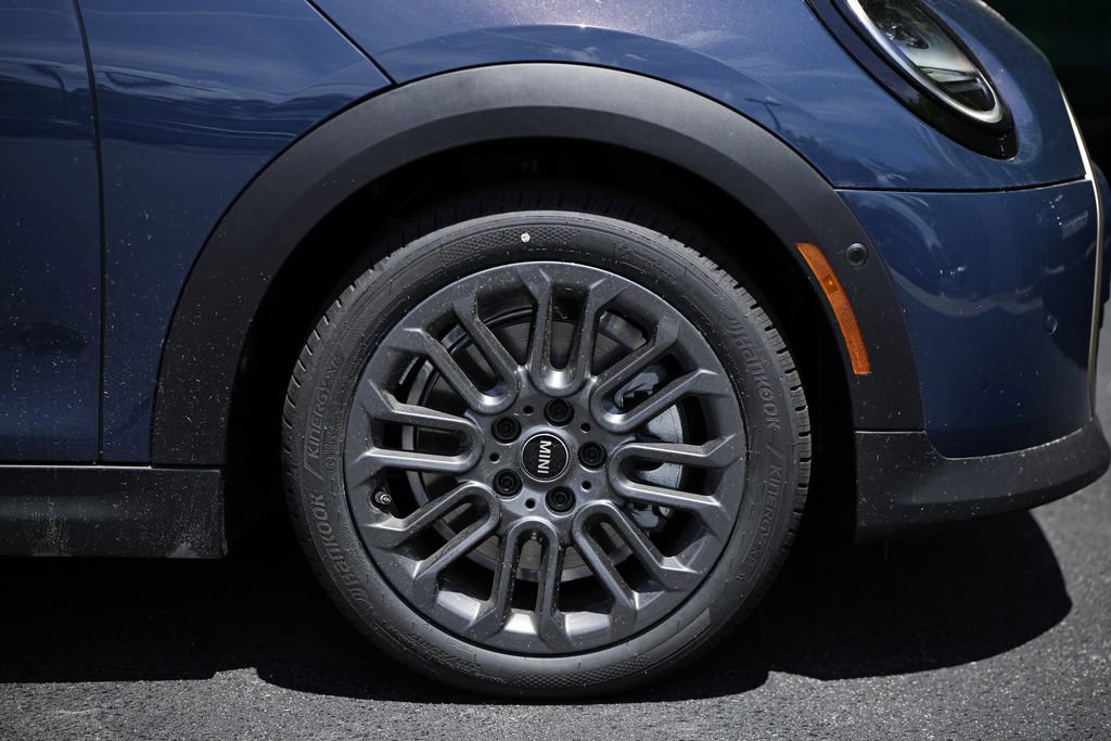 New 2026 MINI Cooper S FWD image 4