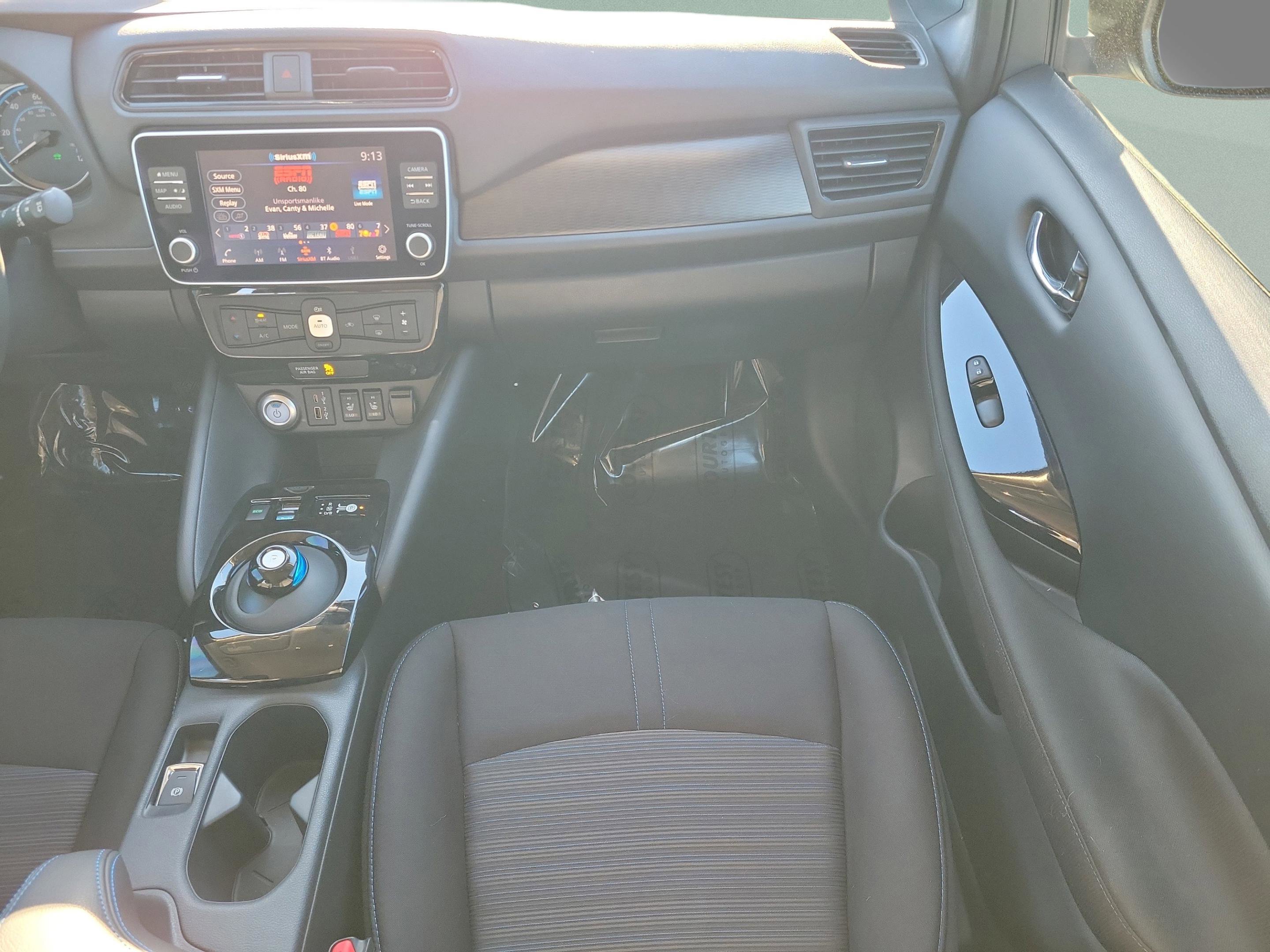 Certified 2024 Nissan Leaf SV Plus image 12