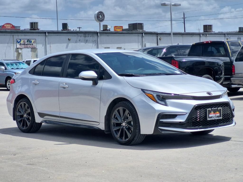 Certified 2026 Toyota Corolla SE FWD image 8