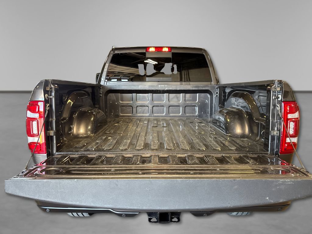 Used 2024 RAM 2500 Laramie w/ Safety Group AWD/4WD image 14