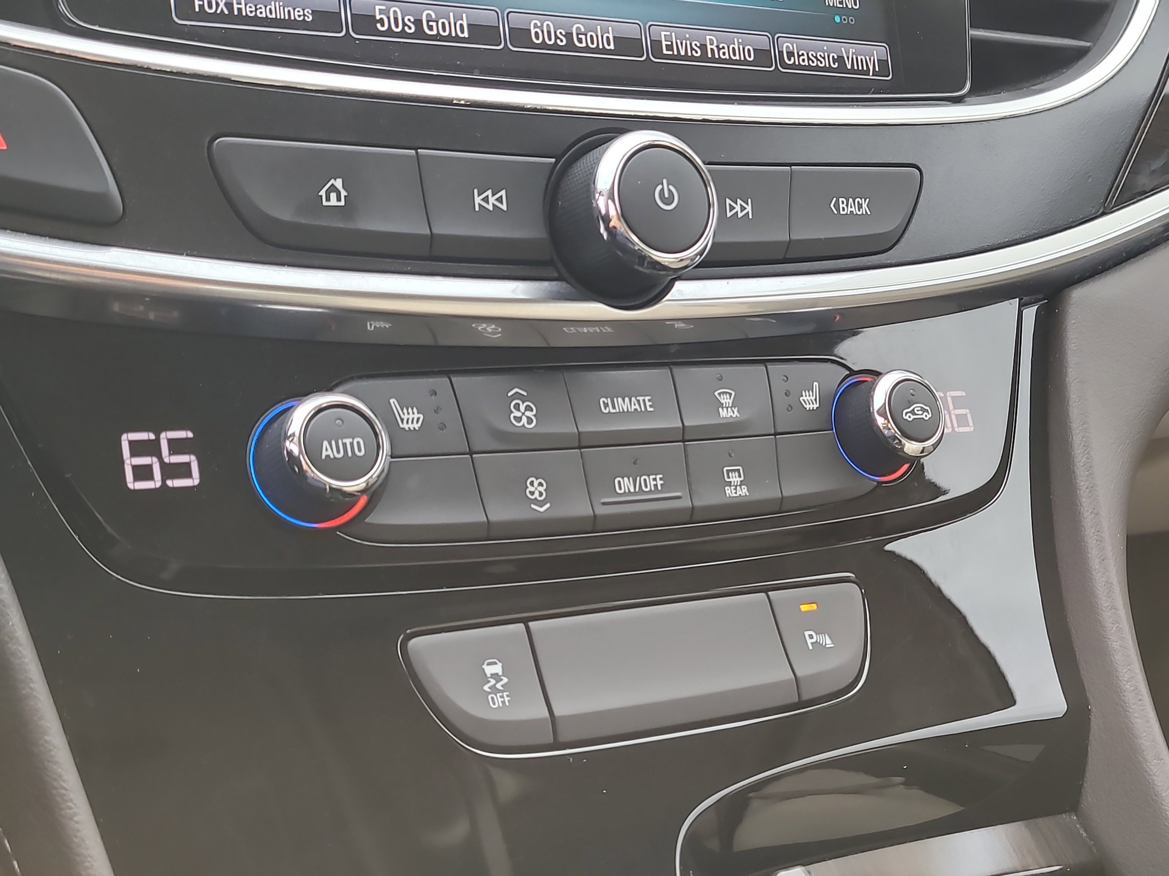 Used 2019 Buick LaCrosse Essence w/ Sights and Sounds Package image 24