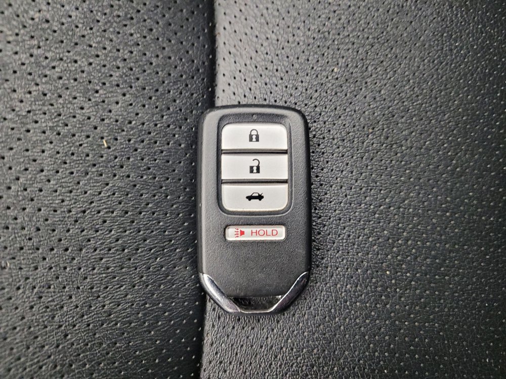Used 2015 Honda Accord EX-L image 32