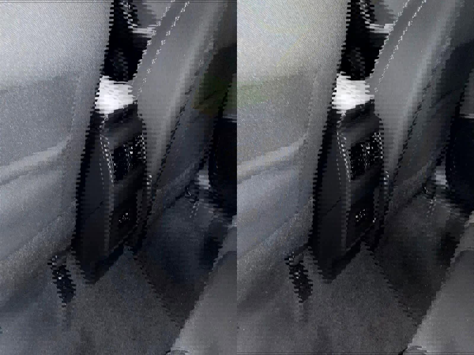 Certified 2022 Nissan Rogue SV image 27