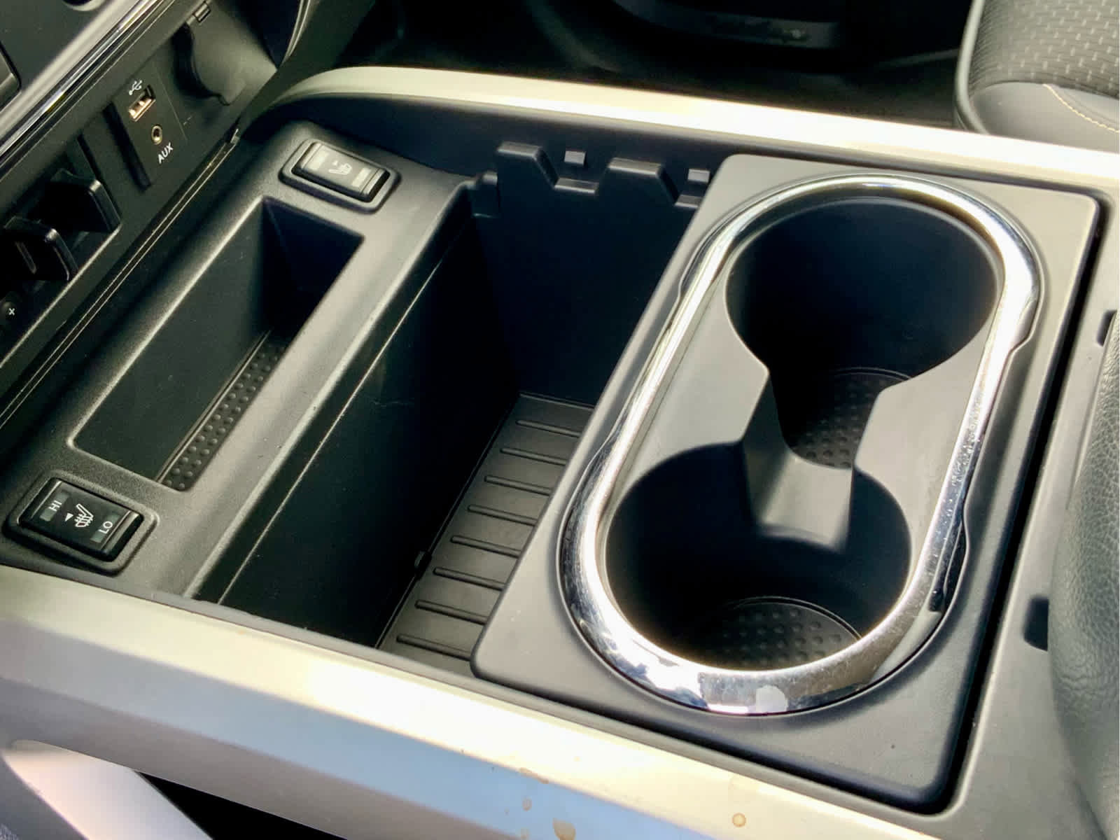 Used 2018 Nissan Titan PRO-4X image 48