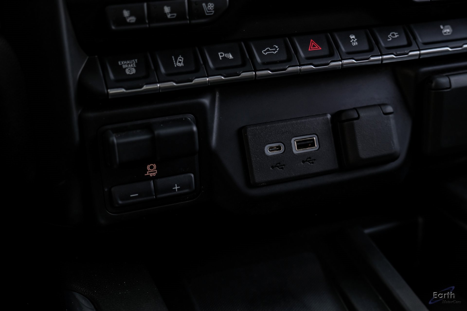 Used 2022 GMC Sierra 3500 Denali w/ Technology Package image 58