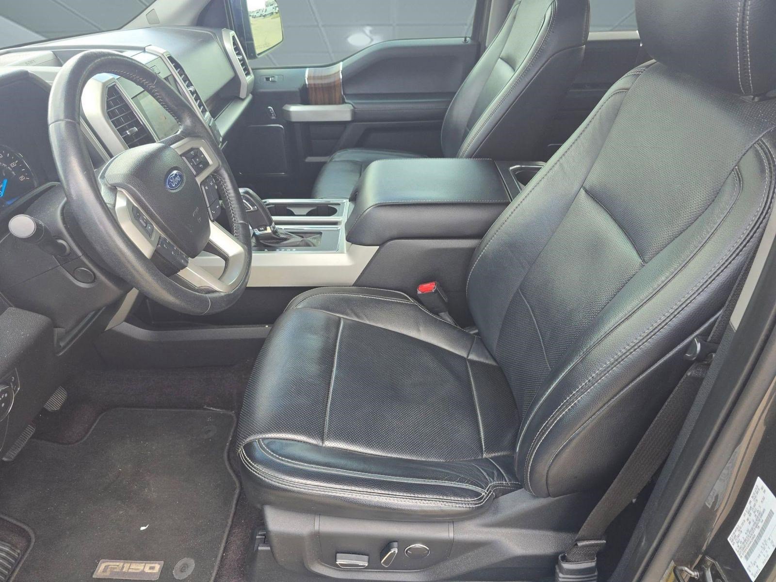 Used 2017 Ford F150 Lariat w/ Equipment Group 502A Luxury image 5