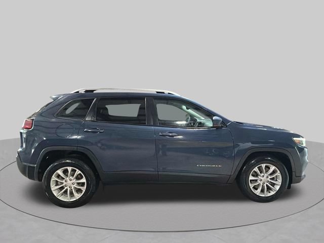 Used 2021 Jeep Cherokee Latitude FWD image 2