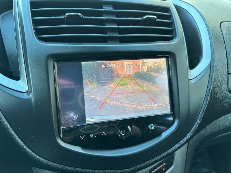 Used 2016 Chevrolet Trax LT w/ LT Convenience Package image 28