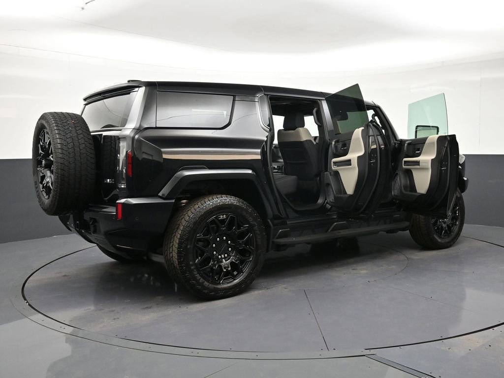 Used 2026 GMC Hummer EV SUV image 32