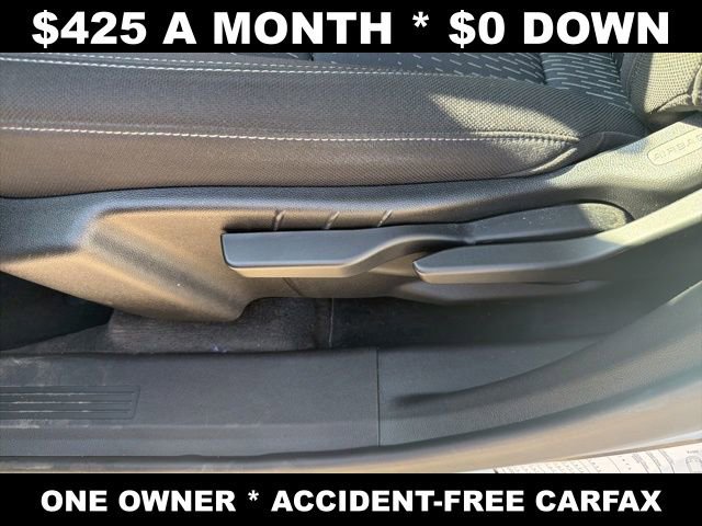 Used 2025 Chevrolet Equinox LT AWD/4WD image 12