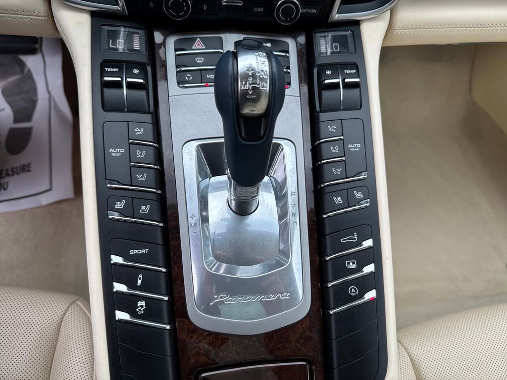 Used 2010 Porsche Panamera S RWD image 27