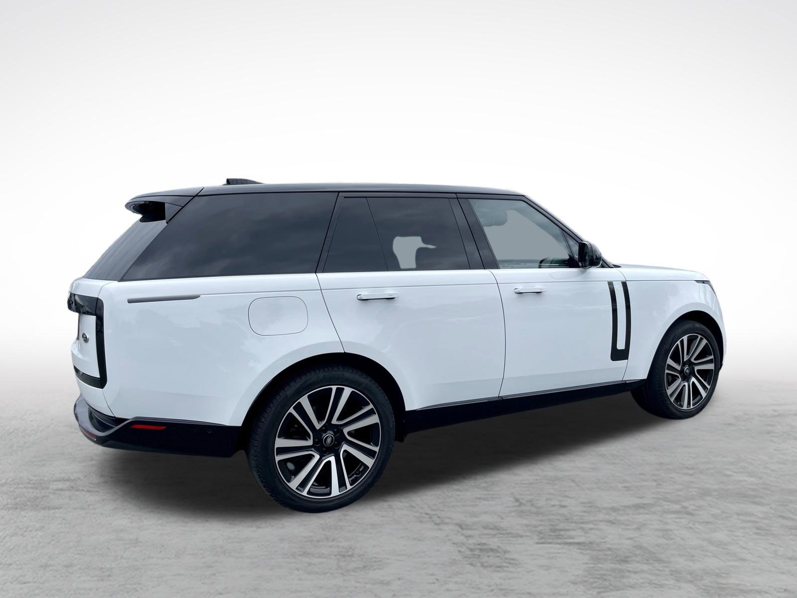 Used 2023 Land Rover Range Rover SE image 11