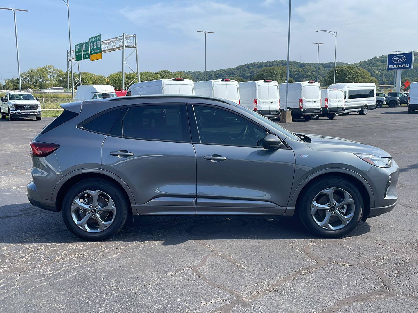 Used 2024 Ford Escape ST-Line w/ Equipment Group 301A FWD image 6