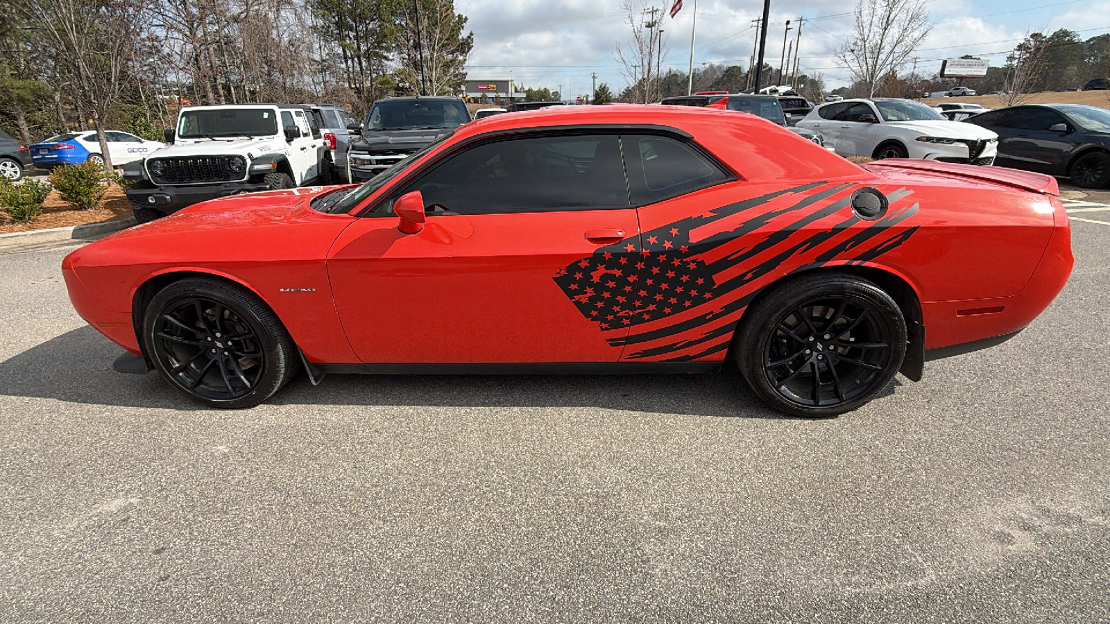 Used 2021 Dodge Challenger R/T w/ Performance Handling Group image 11