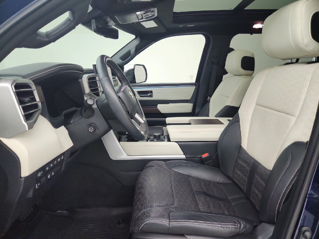 Used 2023 Toyota Sequoia Capstone AWD/4WD image 19