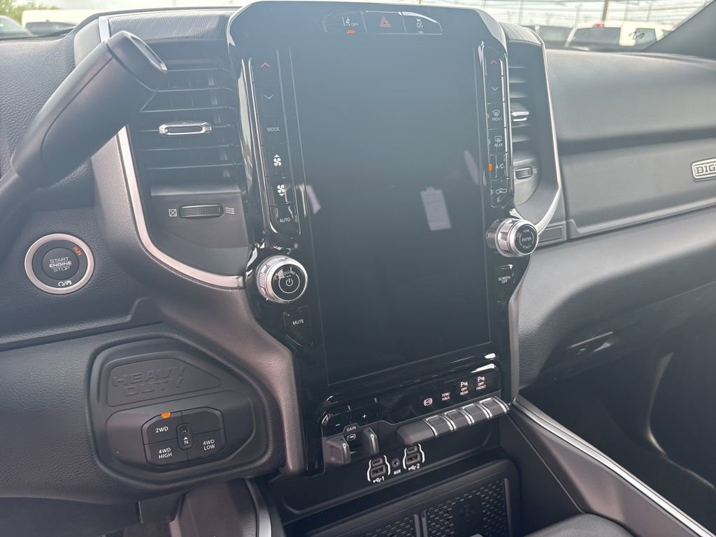 New 2026 RAM 2500 Big Horn AWD/4WD image 25
