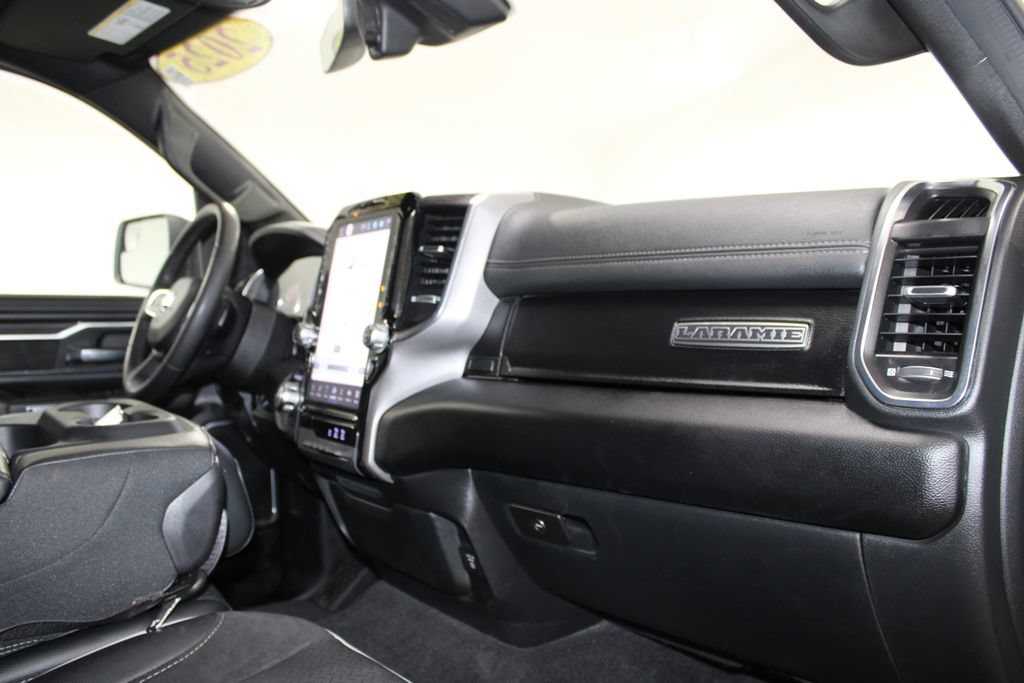 Used 2025 RAM 1500 Laramie AWD/4WD image 22