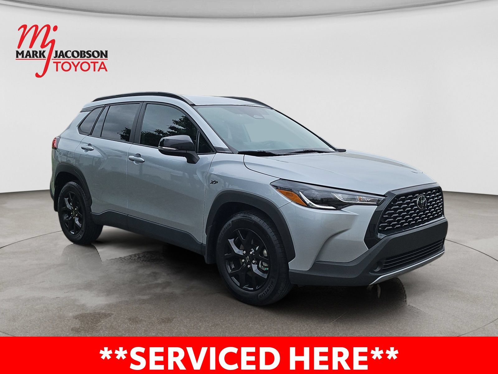 Used 2024 Toyota Corolla Cross LE FWD image 5