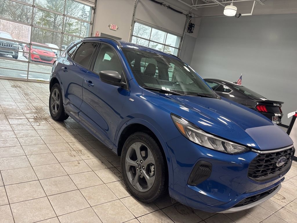Used 2023 Ford Escape ST-Line w/ Tech Pack #1 image 10