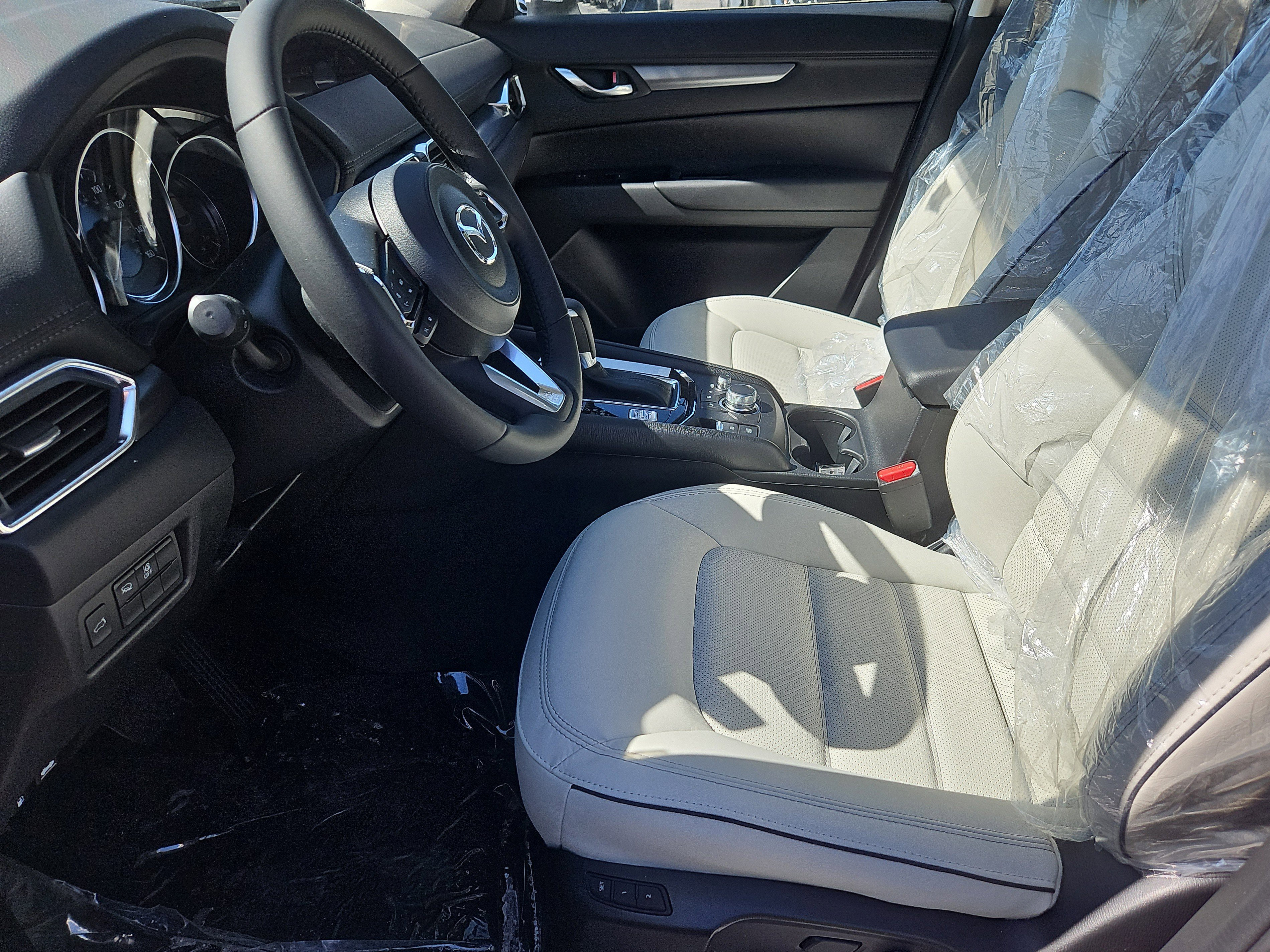 New 2025 MAZDA CX-5 AWD 2.5 S w/ Preferred Package image 17