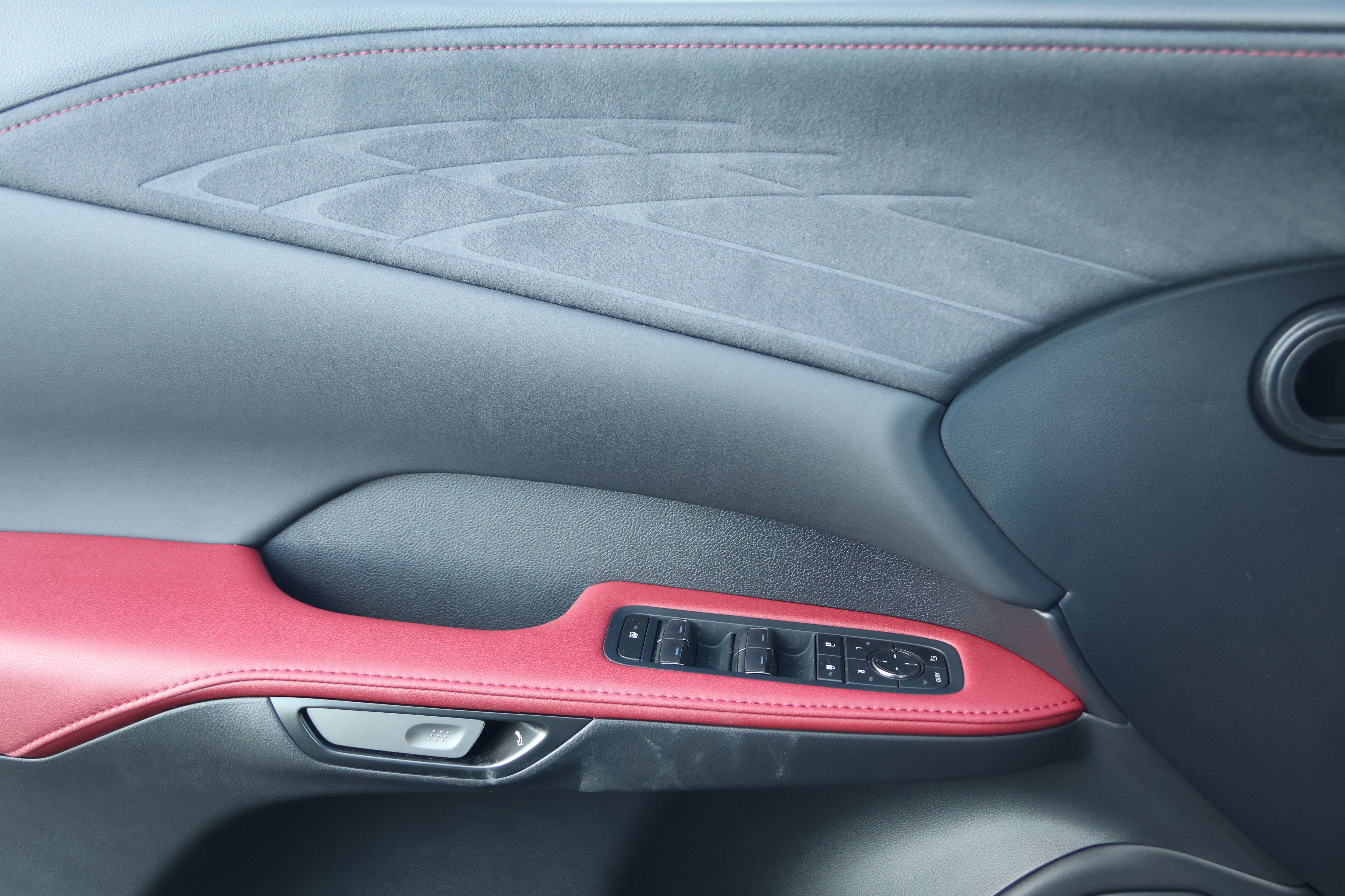 Certified 2023 Lexus RX 500h F Sport w/ Accessory Package (Z1) image 12