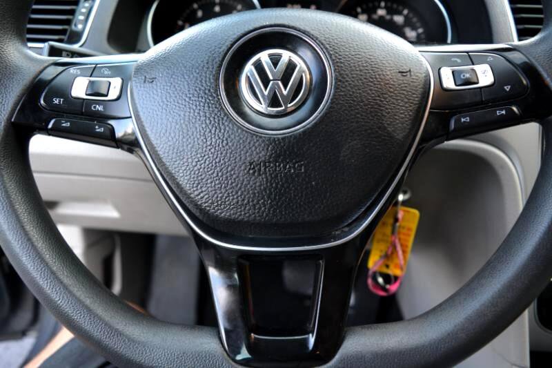 Used 2016 Volkswagen Passat 1.8T S image 18
