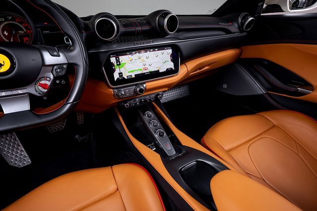 Used 2022 Ferrari Portofino M image 28