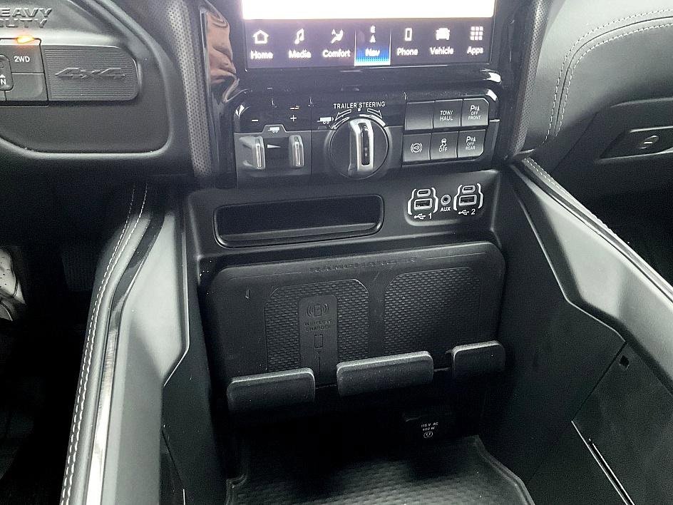 Used 2023 RAM 2500 Limited image 27