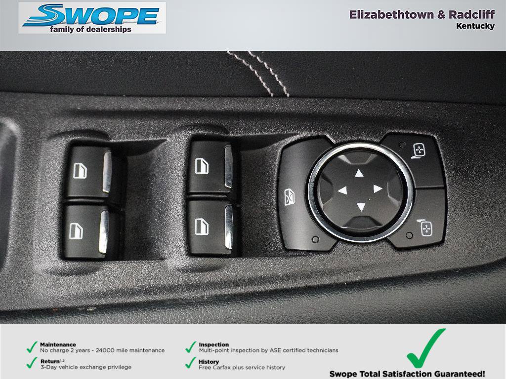 Used 2024 Ford Edge Titanium image 14