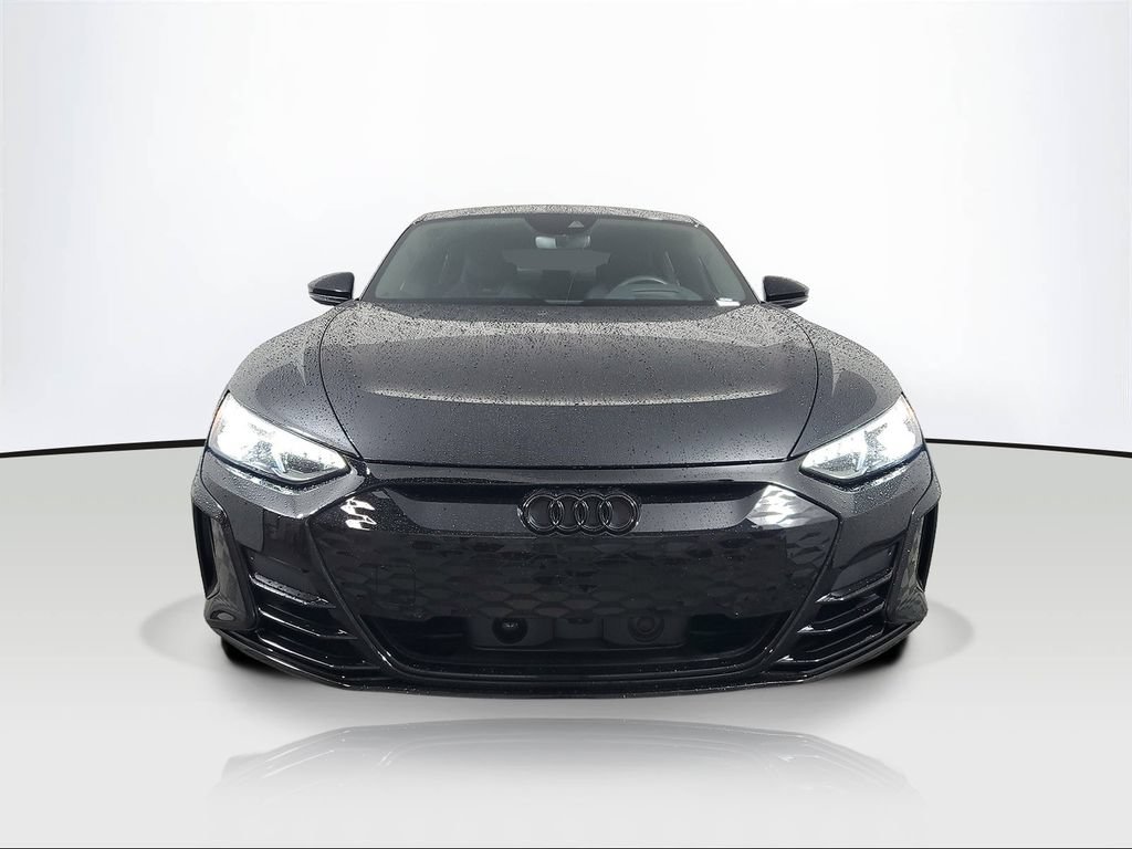 Used 2023 Audi RS e-tron GT w/ Carbon Performance Package AWD/4WD image 2