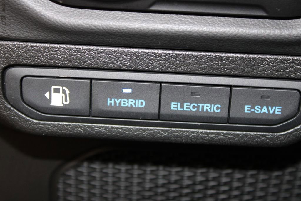 Used 2025 Jeep Wrangler Unlimited Sahara w/ Safety Group image 46